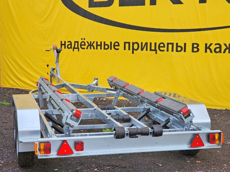Прицепы для перевозки водной техники