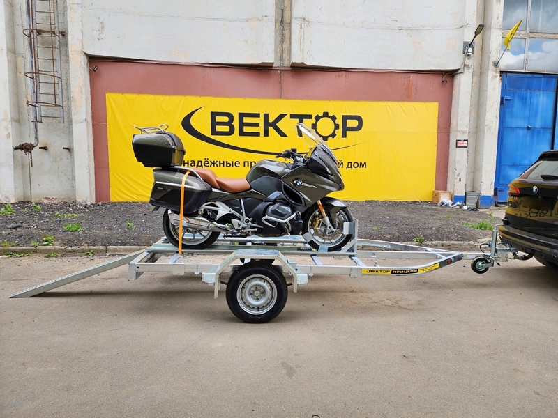 Прицеп «Вектор» с мотоциклом